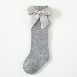 Calceta con Moño.  Gris. 3-12M.  Petit Mont